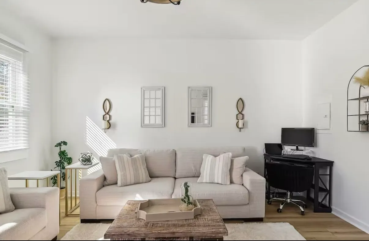 1 bed, 800 sqft, $2,700 — Photo 2