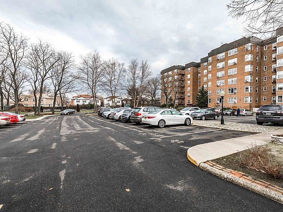 2nd image of 20915 18th Ave APT 6K