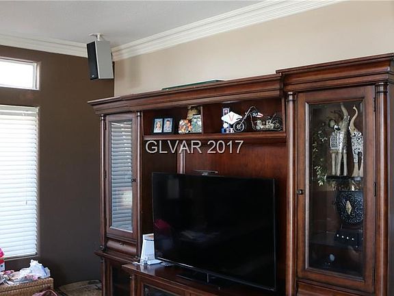 4th image of 4352 Baker Hill St