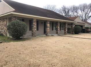 137 Wildwood Dr, Greenville, MS 38701