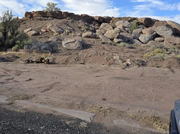 320 W Georgia St, Holbrook, AZ 86025