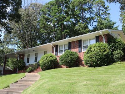 670 Holly Dr, Gainesville, GA, 30501