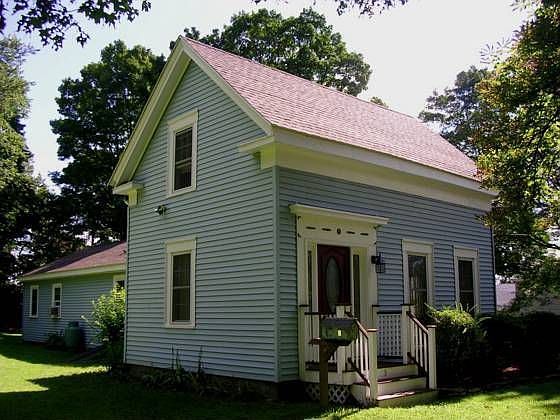 2nd image of 5 Lynn St