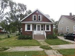1st image of 646 N Greenwood Ave