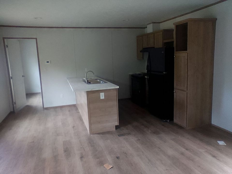 1st image of 4296 Delta Heights Rd W