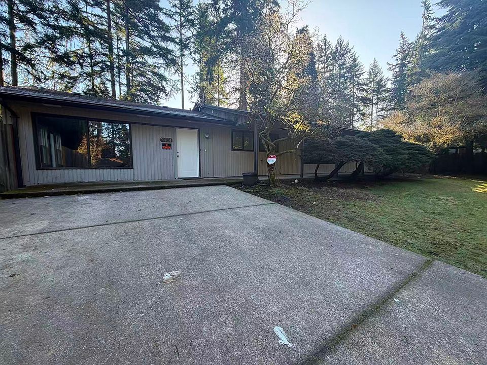 1st image of 2454 160th Ave NE
