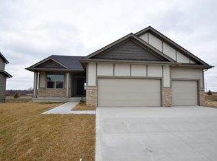 2204 NE 17th St, Ankeny, IA 50021