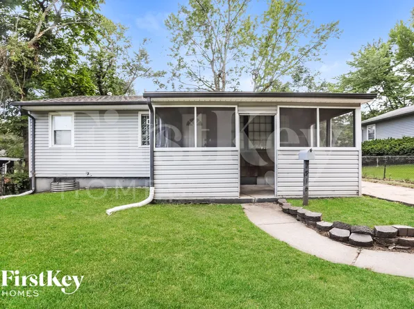 7915 E 47th Ter, Kansas City, MO 64129