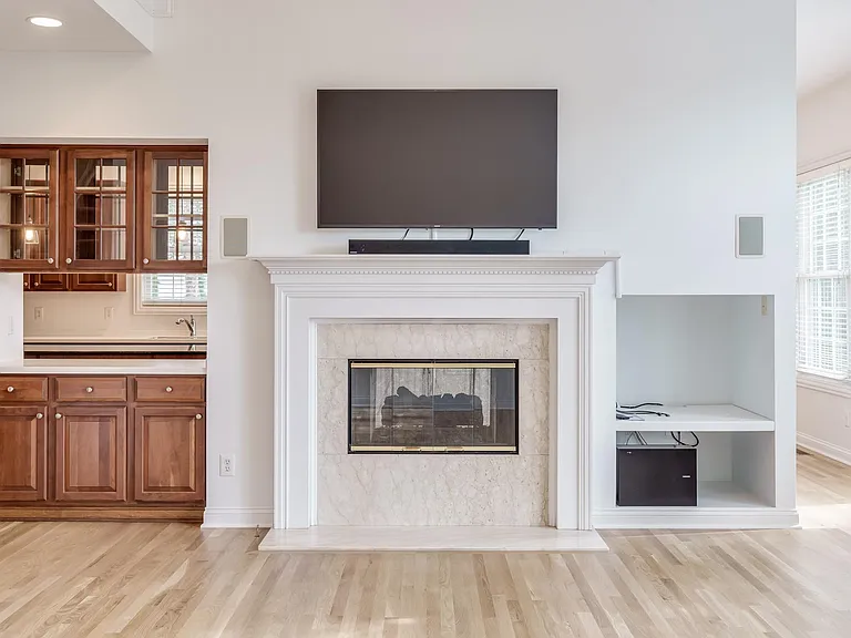 6237 Muirloch Ct S — Photo 16