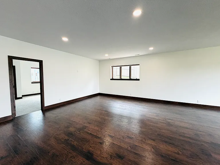 2961 Valley Stream Dr — Photo 41