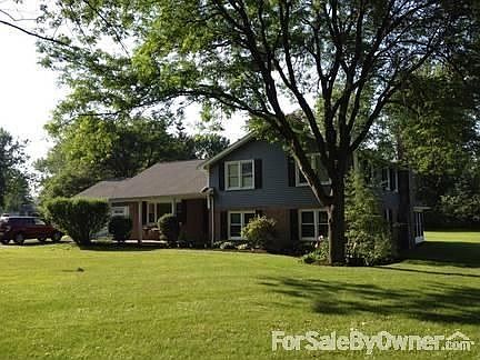 1st image of 31 Summerdale Dr