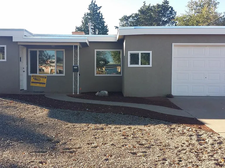 4102 Comanche Rd NE — Photo 1