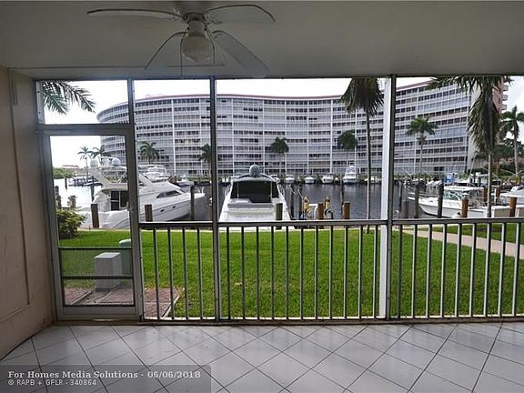 4th image of 1423 E Hillsboro Blvd APT 119