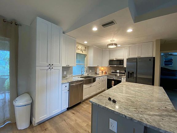 3rd image of 1319 SW 28th Ter