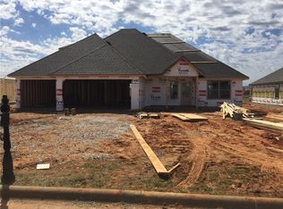 2401 SW Montana Ave, Bentonville, AR 72712