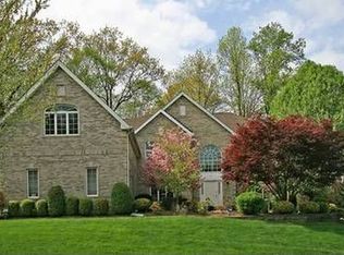 35 Independence Dr, Basking Ridge, NJ 07920