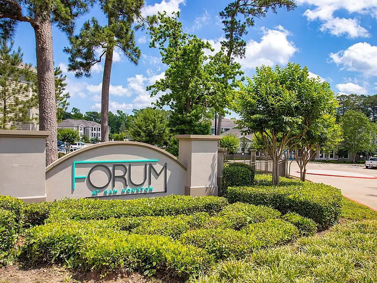 The Forum at Sam Houston — Photo 9