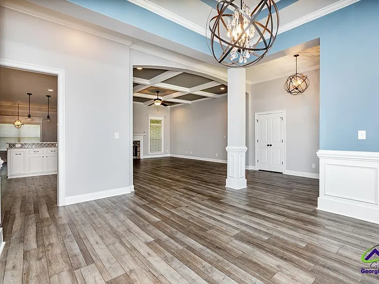1052 Chattahoochee Dr — Photo 11