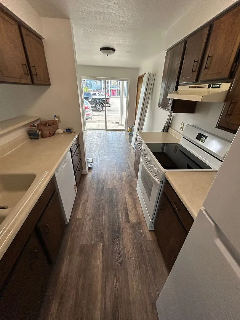 Woodland Ridge (CG 295) — Photo 1