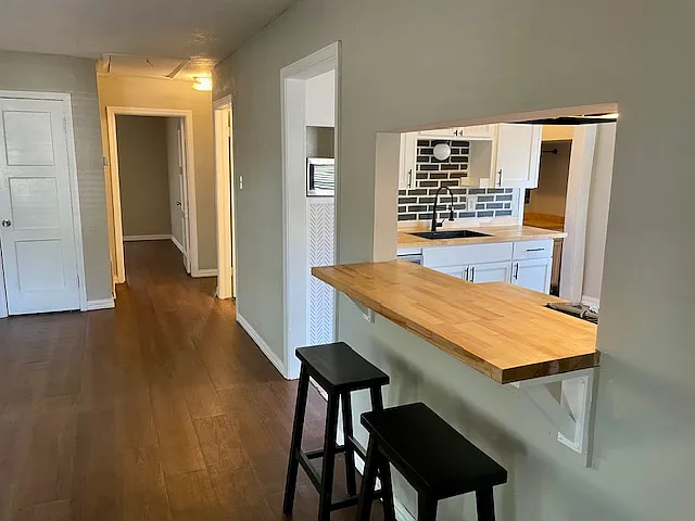 5513 James Dr — Photo 2