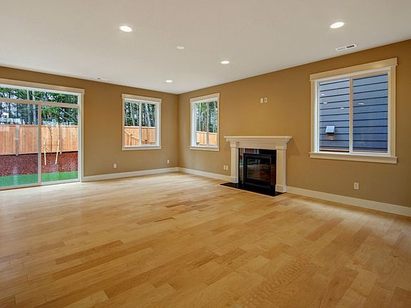 3rd image of 10529 Sentinel Dr