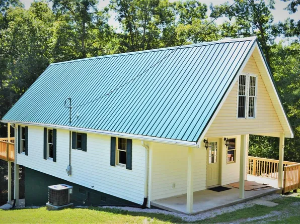 77 Dawn Dr, Wellington, KY 40387