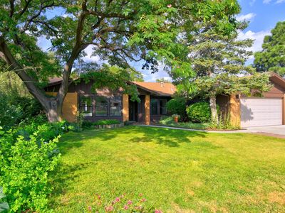 1925 Father Sky St NE, Albuquerque, NM, 87112