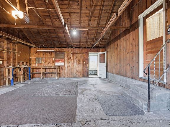 5th image of 7310 Oswego Rd