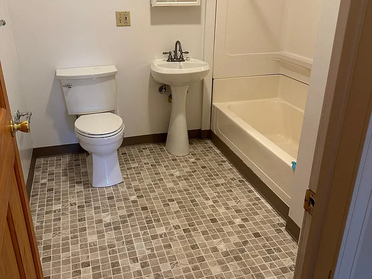 173 Summer St #6 — Photo 9