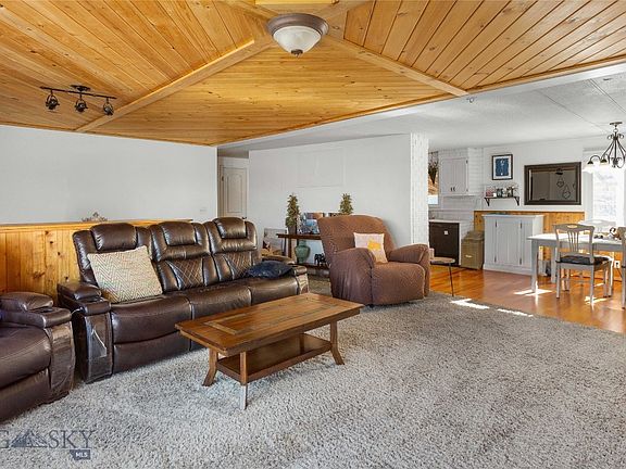 4th image of 2530 Kossuth St