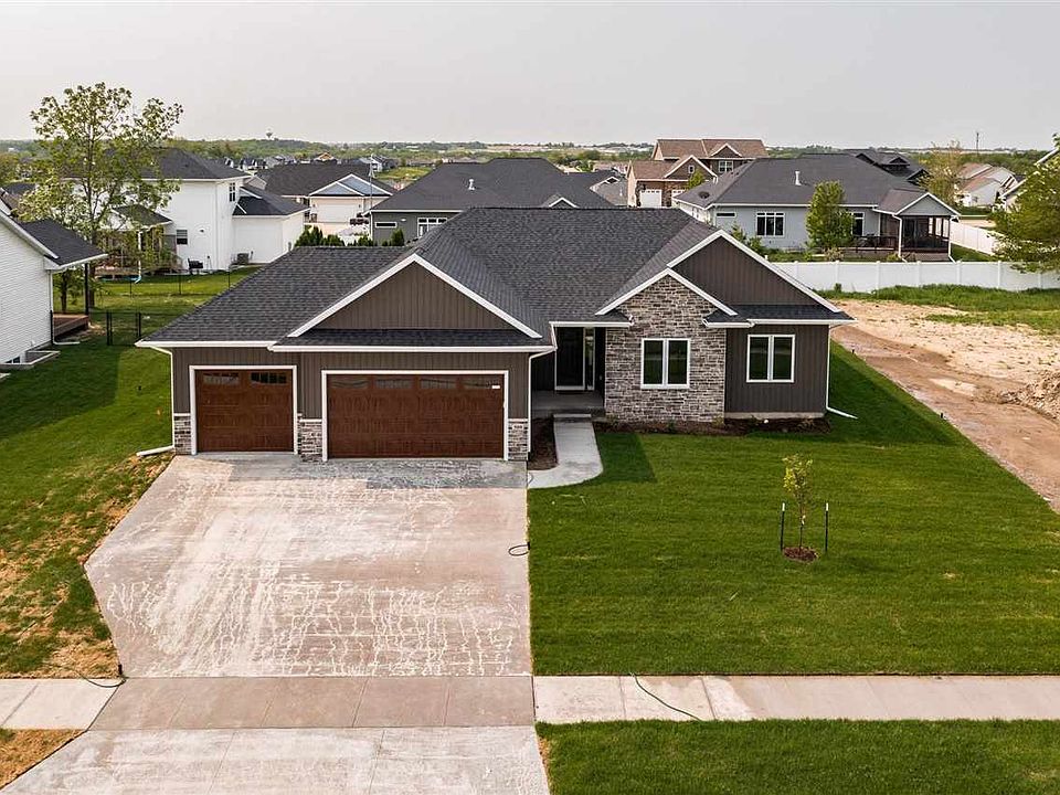 409 Elizabeth Ln, Tiffin, IA 52340 MLS 202303359 Zillow