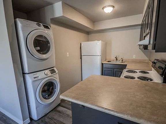 4th image of 6100 S Wilkerson St #15378349
