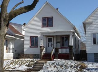 2968 S 16th St, Milwaukee, WI 53215