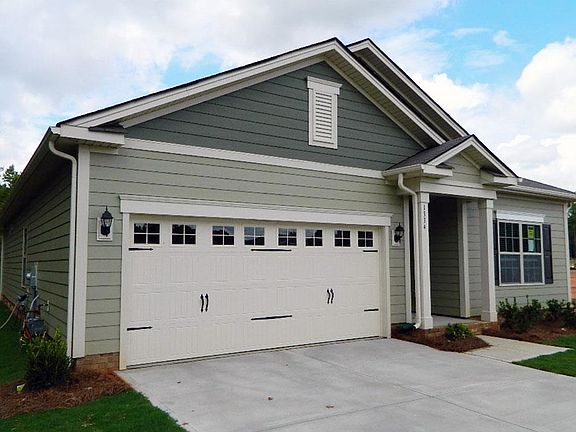 Located on 0059 in Sutton Mill - Park Collection in FORT MILL, SC