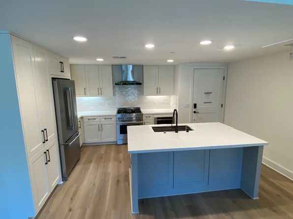 1107 Catania Ct #103