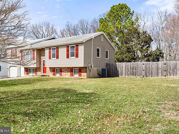 4th image of 110 Whitehall Rd