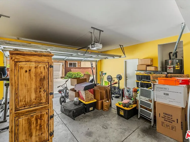 3653 W Medici Ln — Photo 40