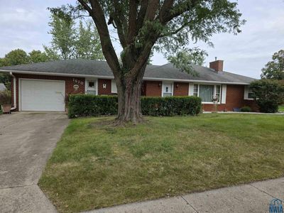 1670 Pleasant Court Dr, Sheldon, IA, 51201