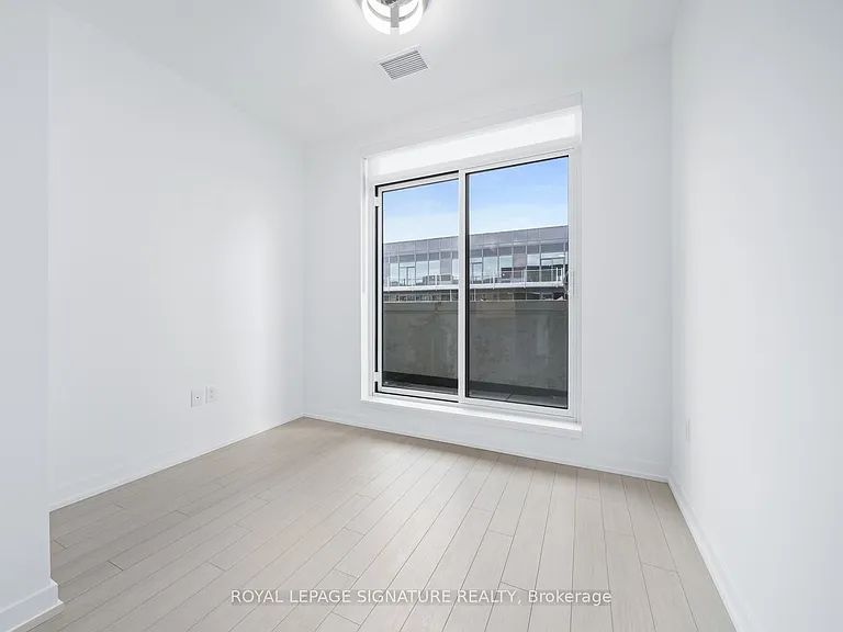 4010 Eglinton Ave W #714 — Photo 9