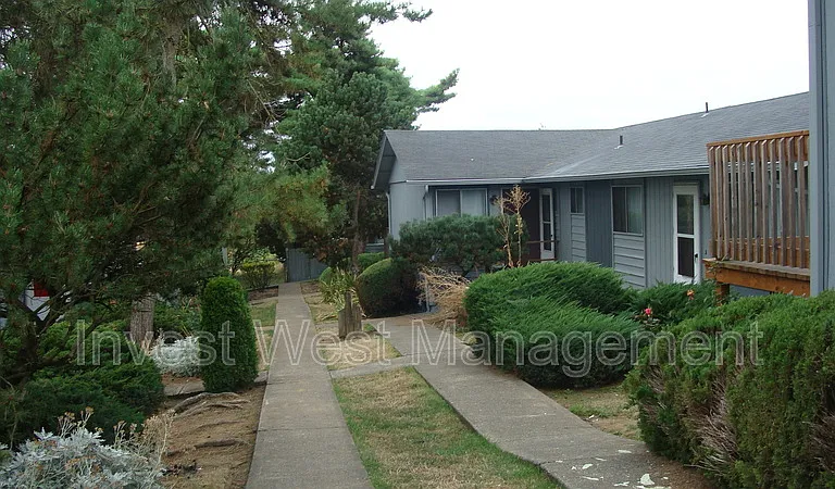 3116 Kauffman Ave #D — Photo 2