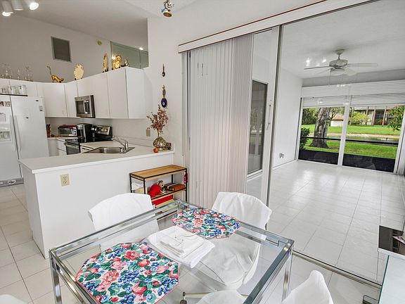 5th image of 7660 Kings Ride