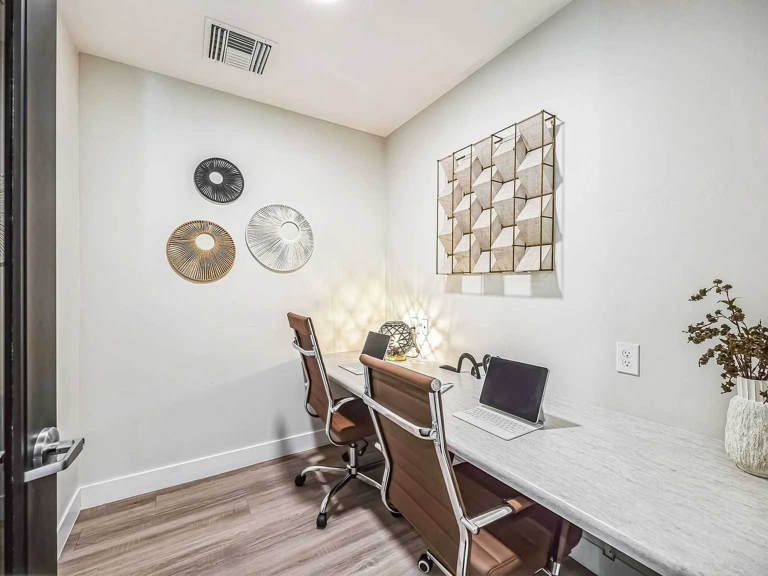 Eagle Ridge Apartment Homes — Photo 3