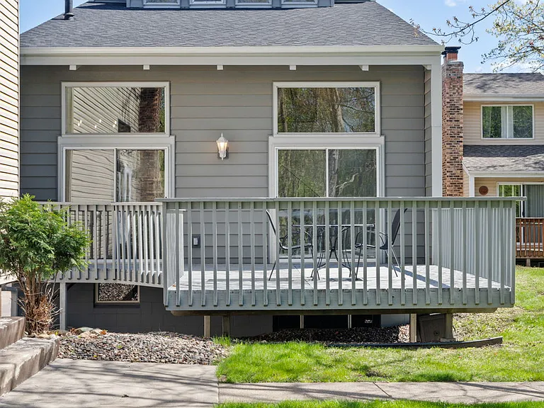 3475 Pilgrim Ln N #3475 — Photo 30