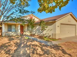 2105 Manhattan Way, Modesto, CA 95358