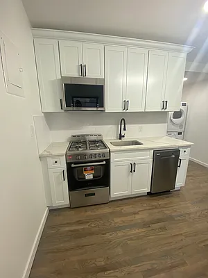 Rented by Standard Living Realty Inc | media 1