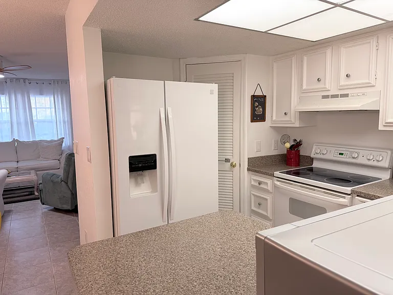 4158 Tamiami Trl #B8 — Photo 19