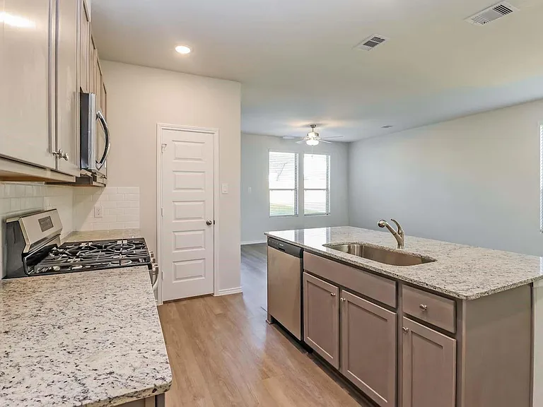 24919 Aconite Ln — Photo 6