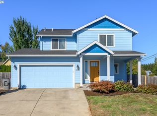 302 NW Pacific Hills Dr, Willamina, OR