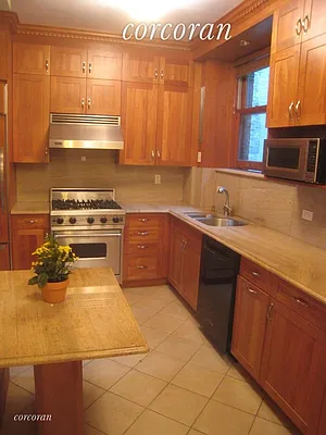 Rented by Corcoran | media 7