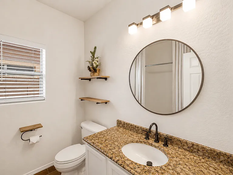 5427 W Marietta Dr — Photo 29